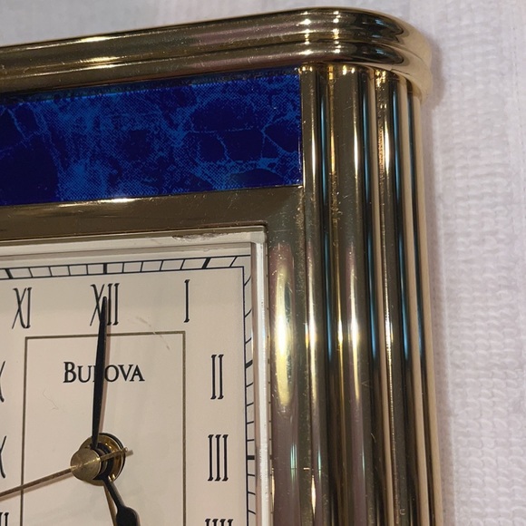 Bulova Alarm Clock - Picture 4 of 16